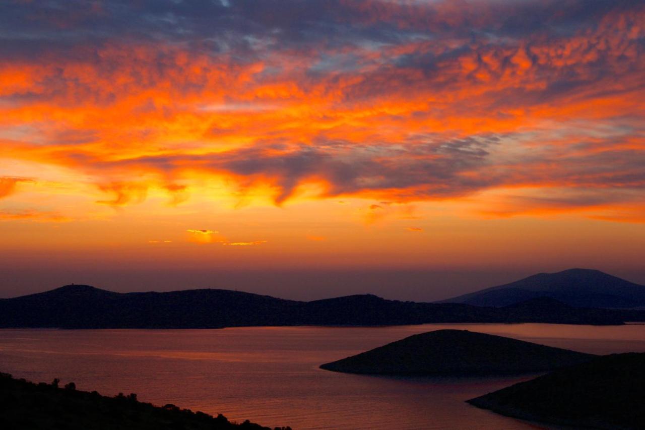 Villa Zografos Ираклия Экстерьер фото